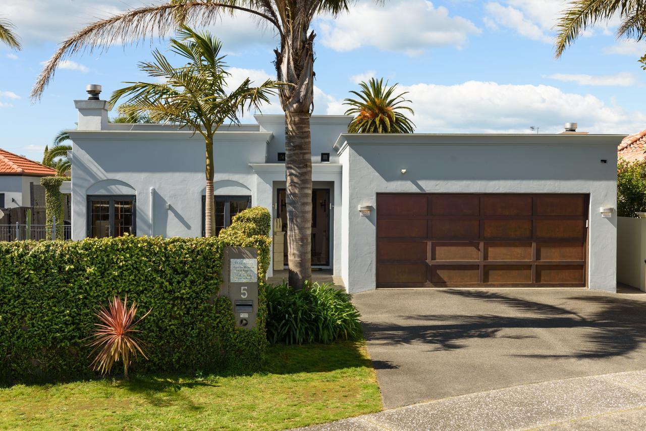Tuscan Retreat Bed & Breakfast - Adults Only Bed & Breakfast Papamoa Dış mekan fotoğraf